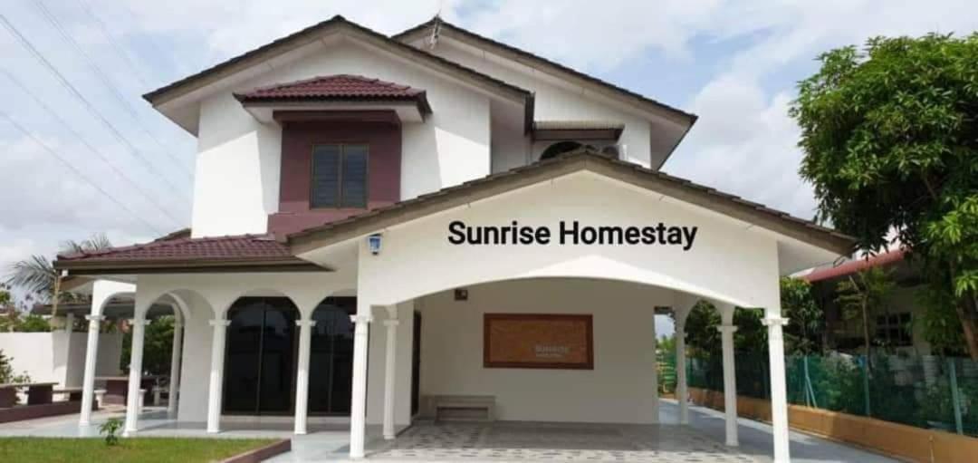Sunrise Homestay Alor Setar Exterior foto